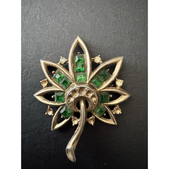 Unbranded Jewelry - Vintage Green Rhinestone Cannabis Pot Leaf Brooch Parts Repair Art Deco